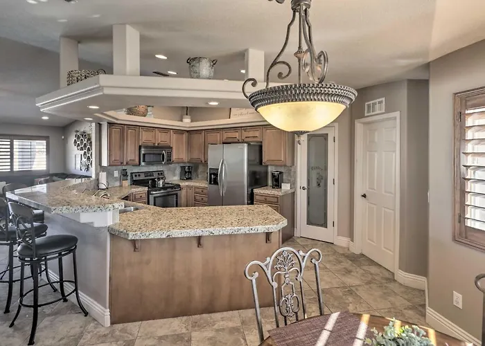 Ferienhaus Havasu House W/ Fire Pit, Pool & Spa!