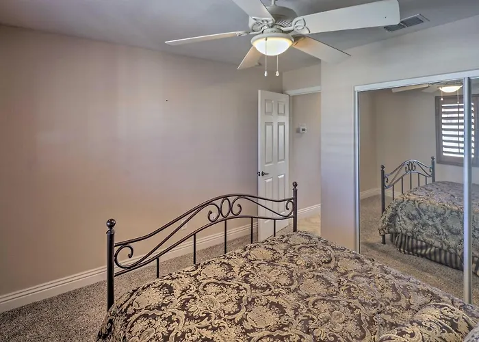 Ferienhaus Havasu House W/ Fire Pit, Pool & Spa! Lake Havasu City