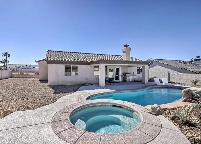 Havasu House W/ Fire Pit, Pool & Spa! Ferienhaus