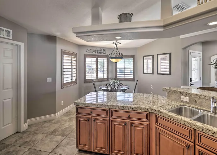 Ferienhaus Havasu House W/ Fire Pit, Pool & Spa! *